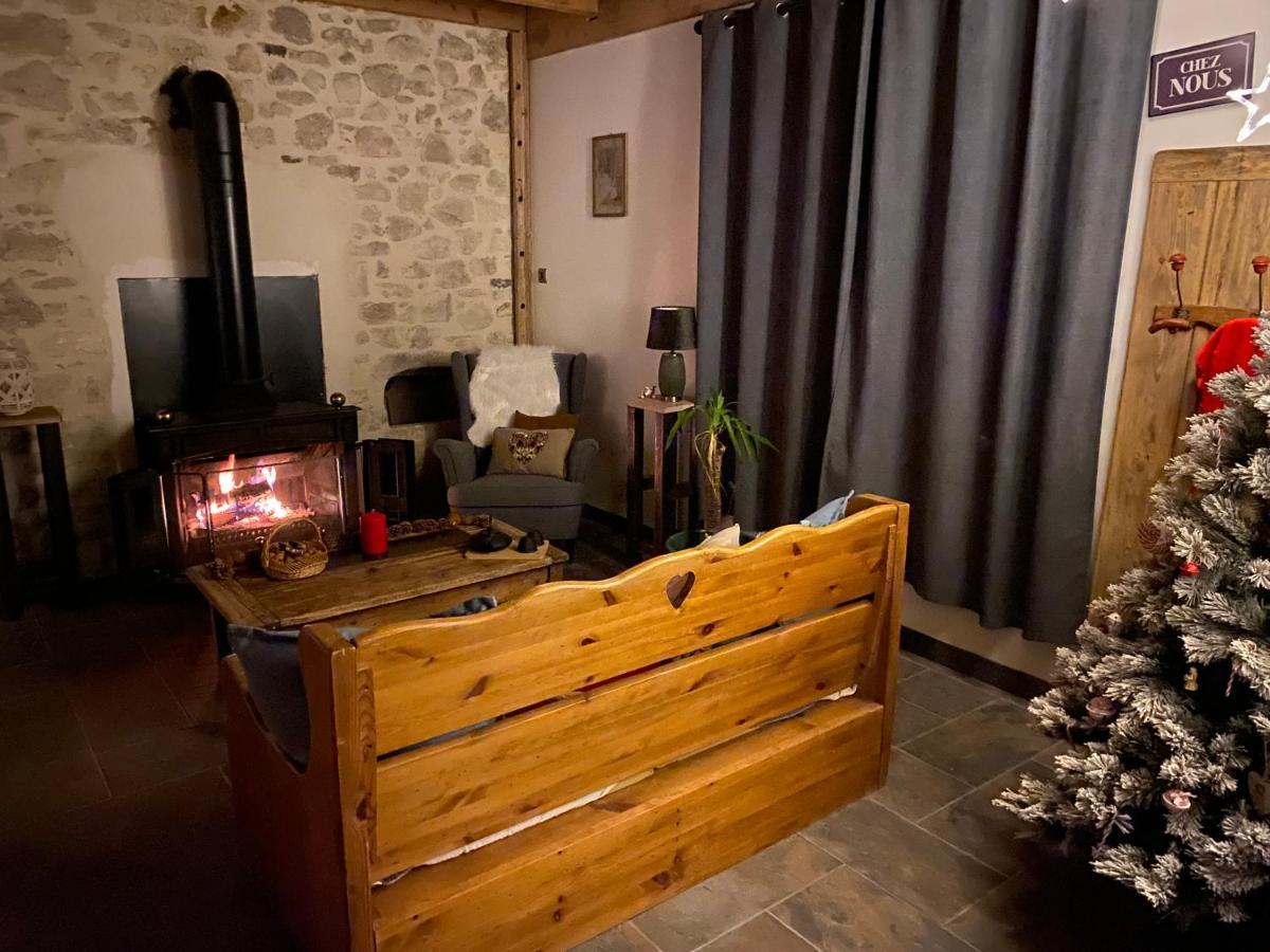L'Instant Present Apartment Echallon Ngoại thất bức ảnh