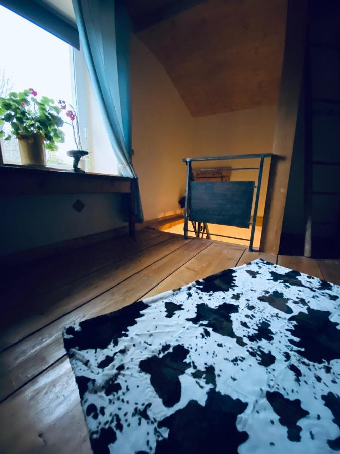 L'Instant Present Apartment Echallon Ngoại thất bức ảnh